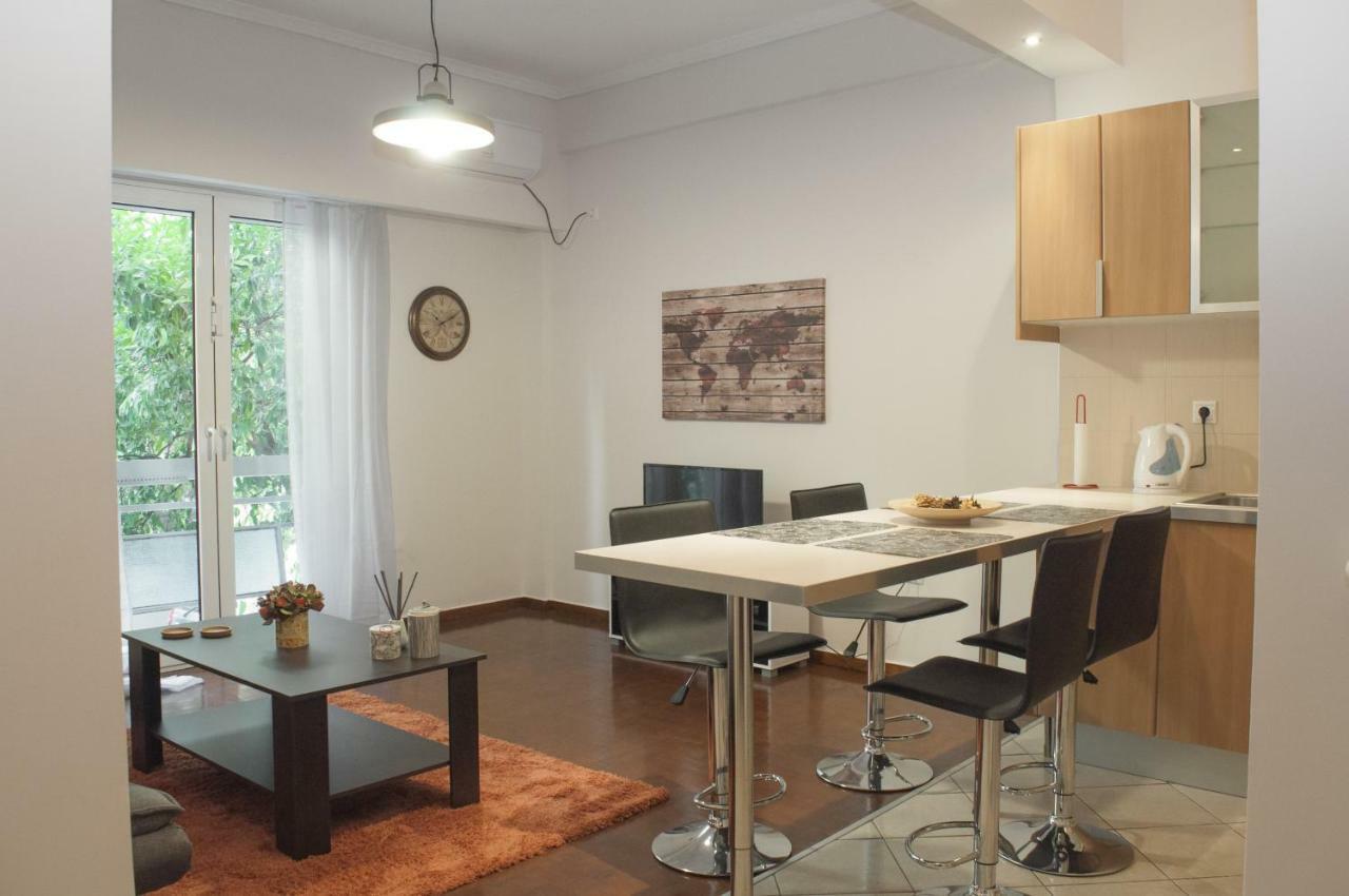 Modern Apartment, Excellent And Vibrant Location!! Athén Kültér fotó