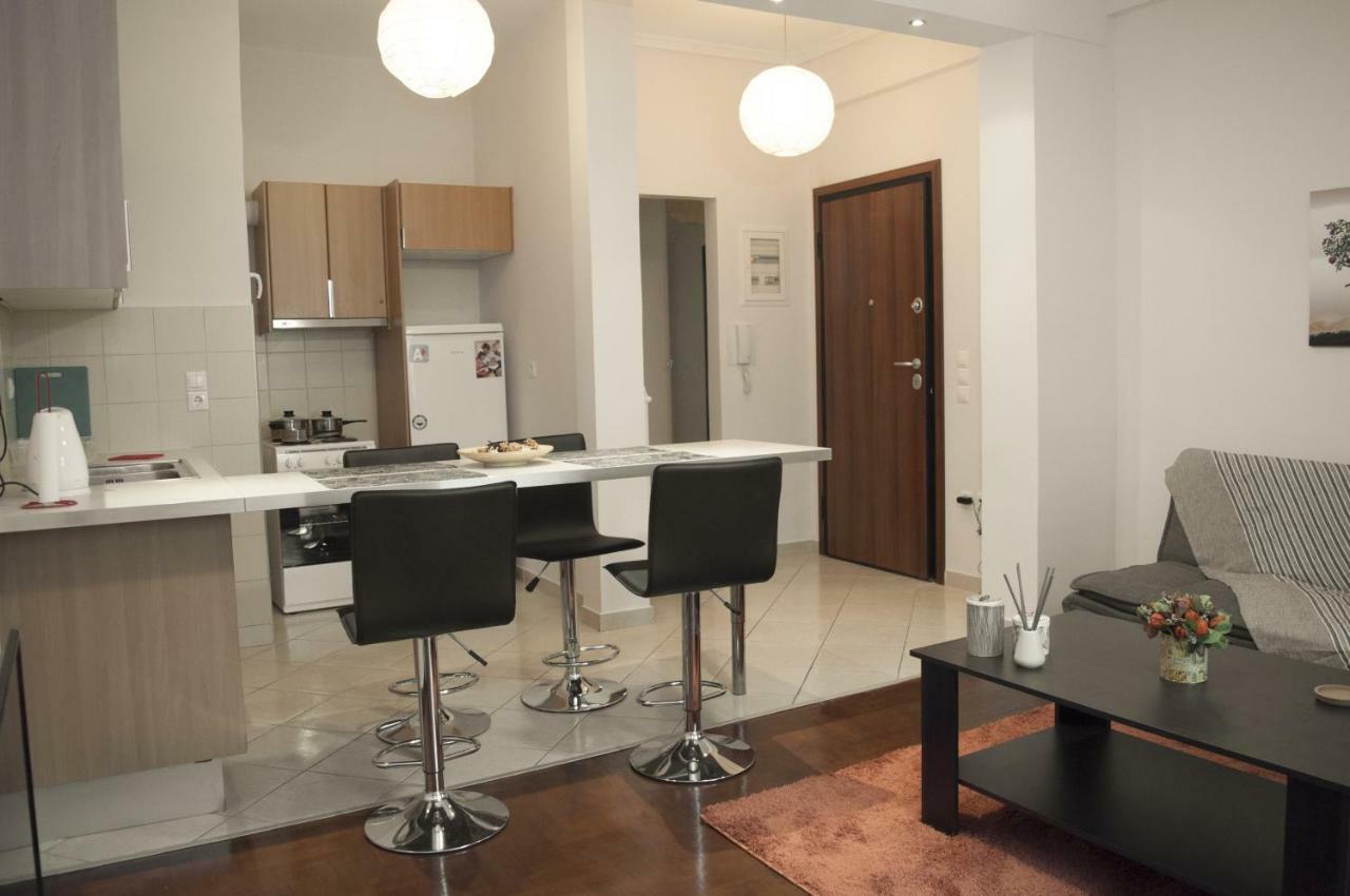 Modern Apartment, Excellent And Vibrant Location!! Athén Kültér fotó